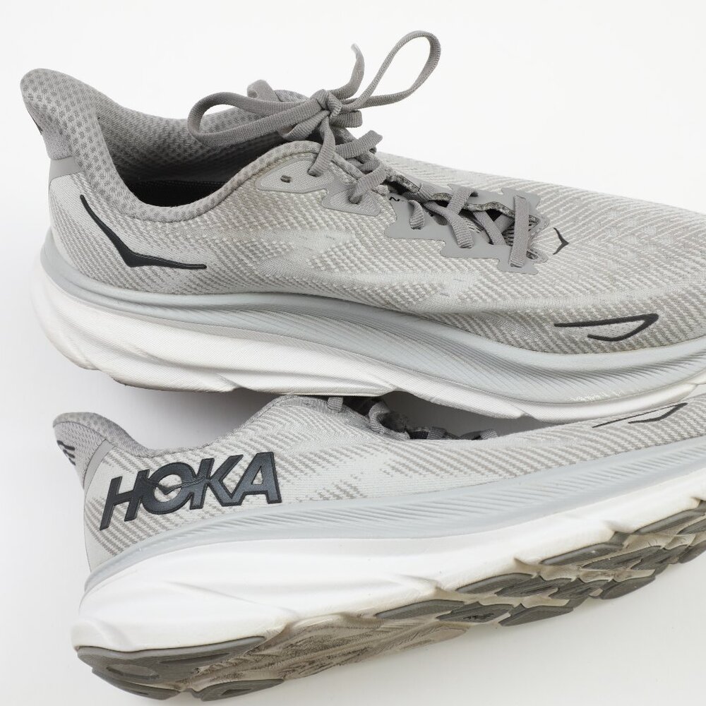 Hoka Shoes Mens 10.5D Gray Black Clifton 9  Running Sneaker 1127895 HMBC